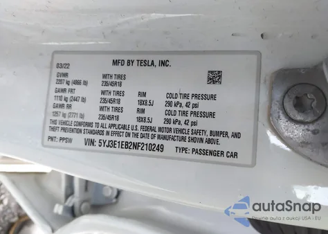 2022 Tesla Model 3 Long Range Dual Motor All-Wheel Drive z USA, uszkodzony, nr VIN 5YJ3E1EB2NF210249